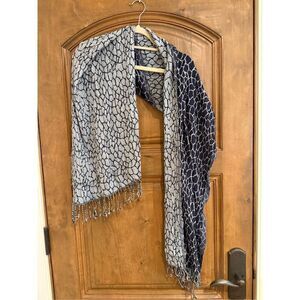 Reversible Pebble Print Fringe Scarf